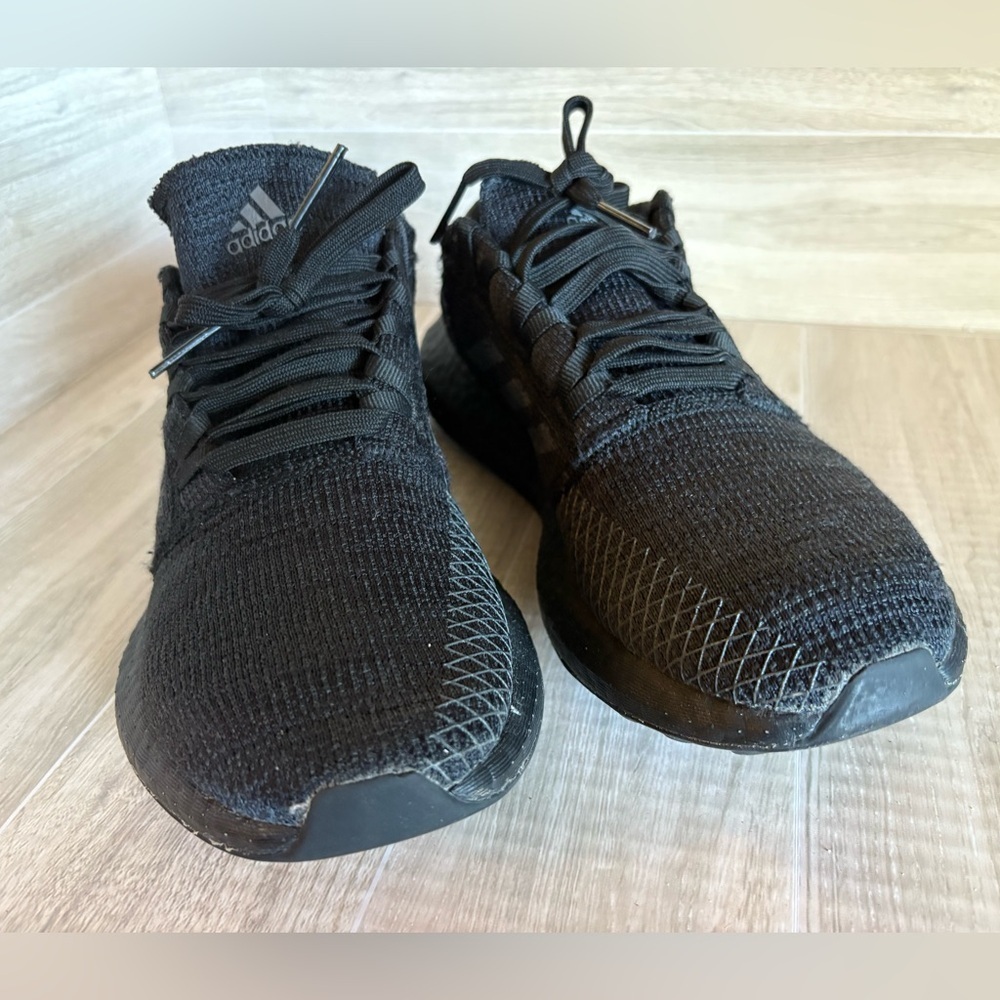 Adidas PureBOOST GO Black Carbon Men's Running Shoes Low Top Sneakers F35786 - Picture 12 of 13